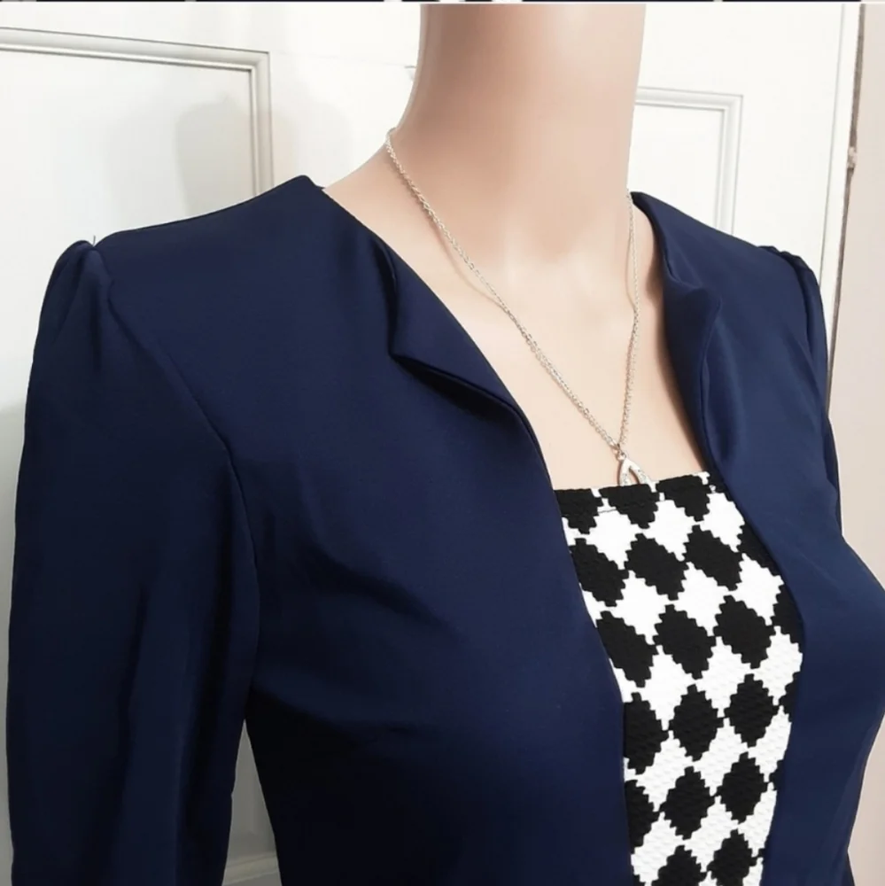 Houndstooth Formal Dress With Jacket - Picture 4 of 15